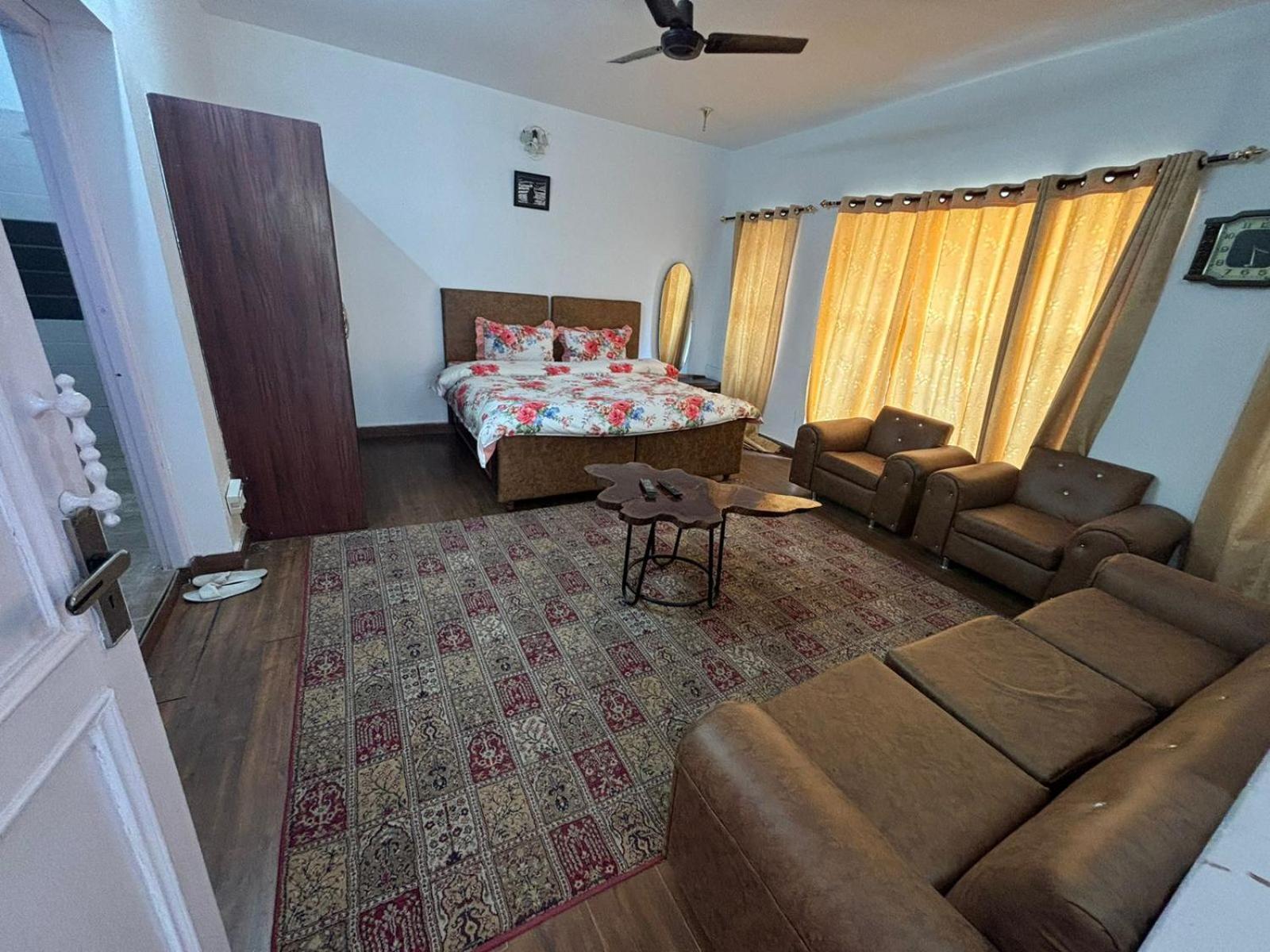 5 Bedrooms By Humble Stay Kasauli Εξωτερικό φωτογραφία